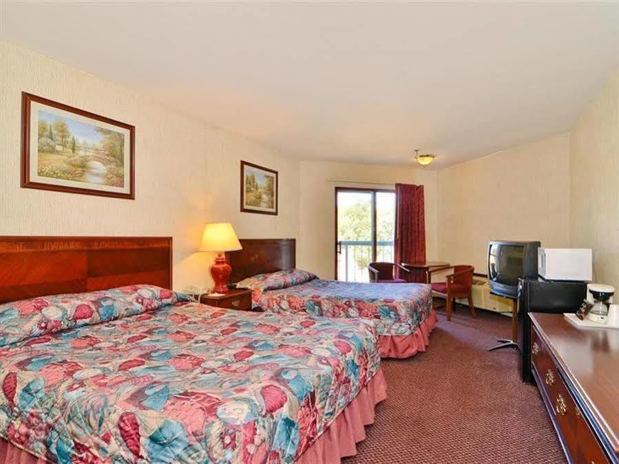 Americas Best Value Inn Novato Marin Sonoma Exterior photo